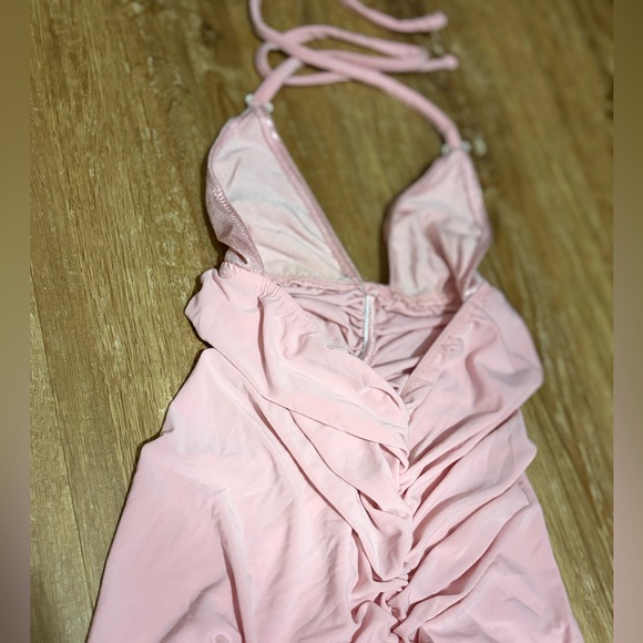 Elegant Pink Shimmer Mini Dress - Picture 3 of 4